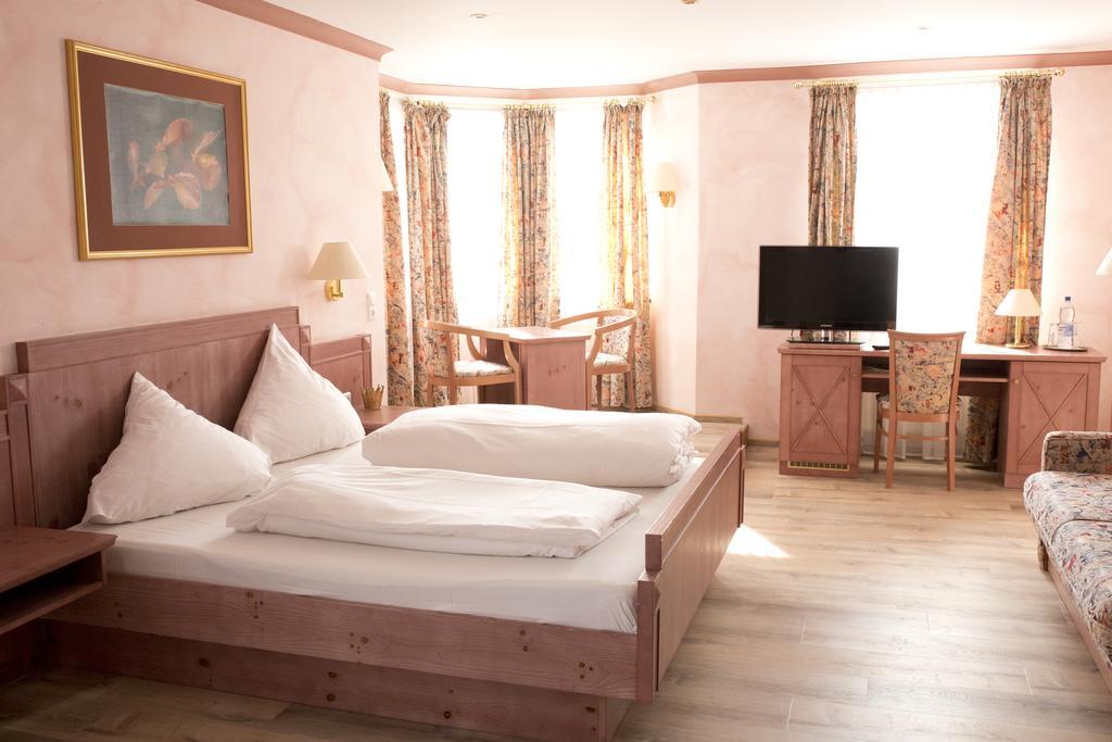 Hotel Hirsch 로텐베르크안데르붐메 외부 사진